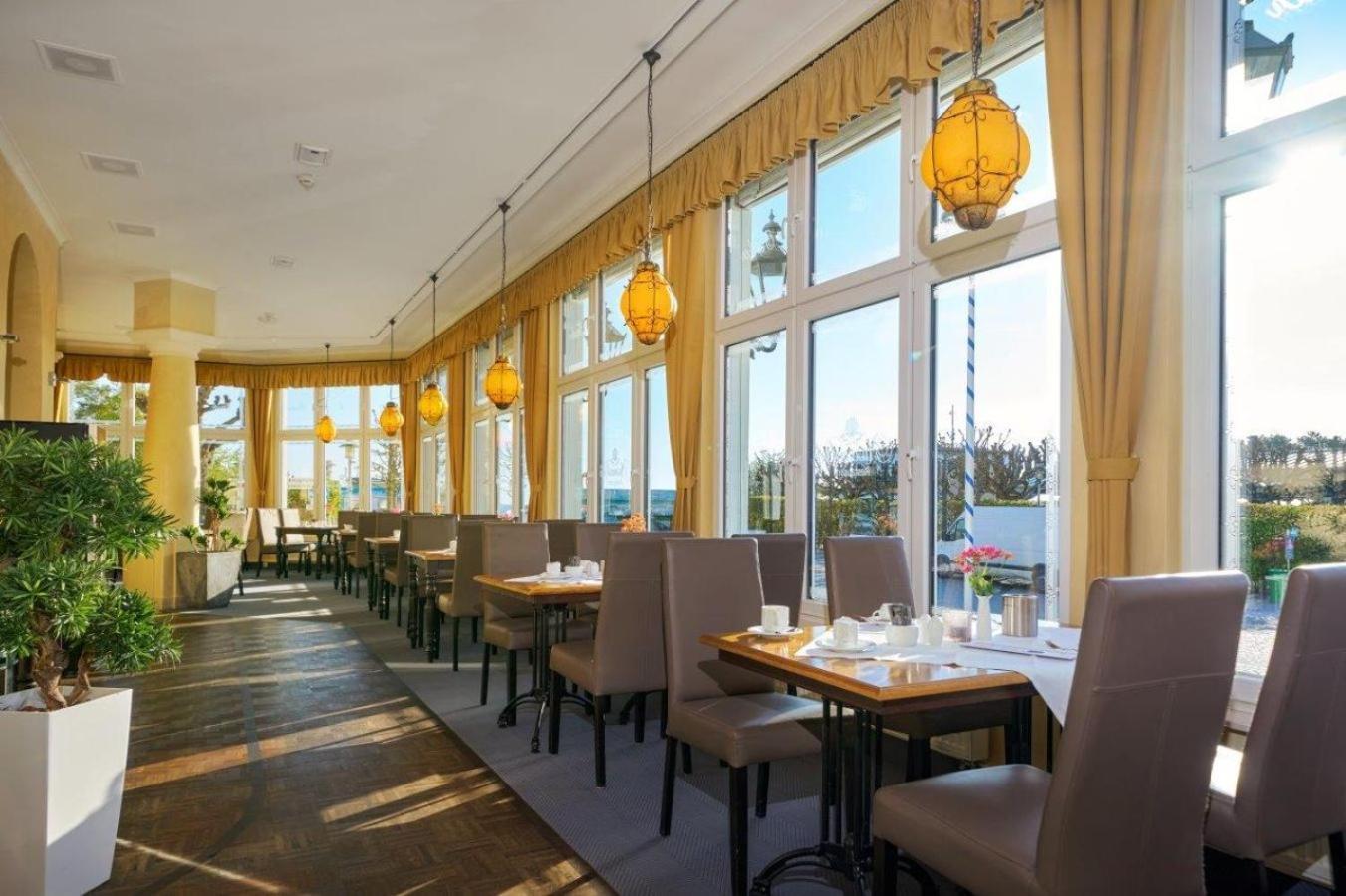 Strandpalais Prinz Von Preussen - Anbau Vom Strandhotel Preussenhof Hotel 4*