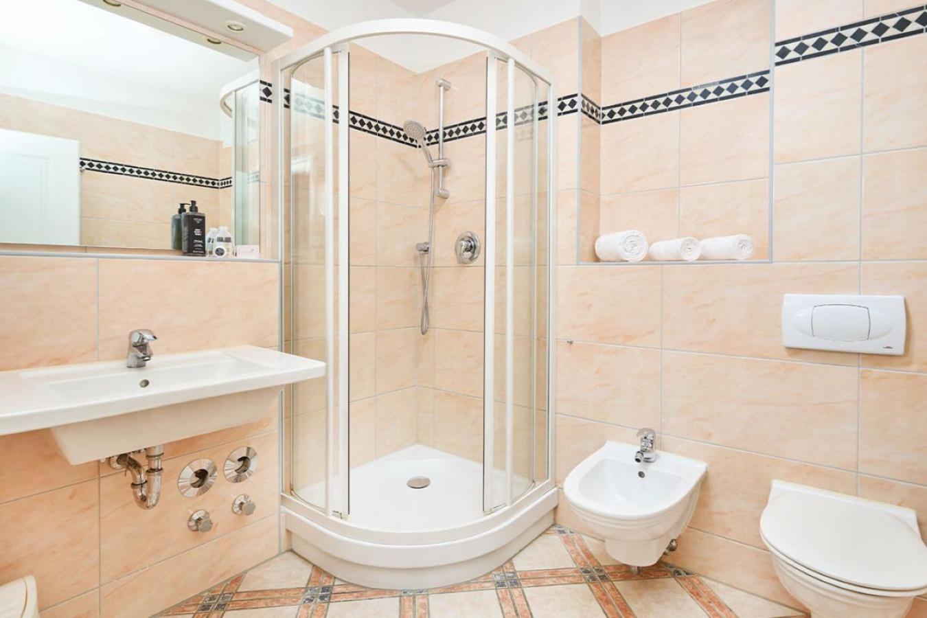 Hotel Strandpalais Prinz Von Preussen - Anbau Vom Strandhotel Preussenhof 4*